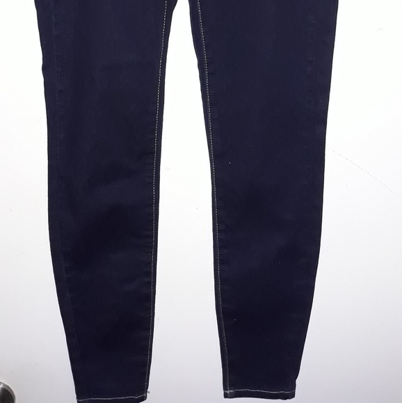 Pull on Skinny Jean - Picture 4 of 7